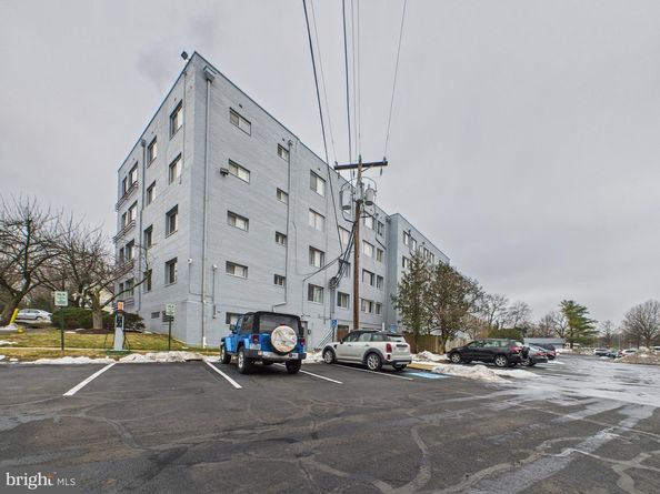 3701 5TH Street S 406, Arlington VA 22204