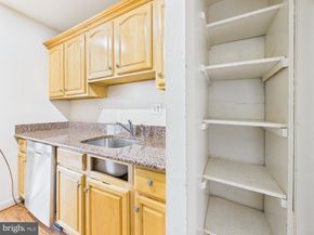 3701 5TH Street S 406, Arlington VA 22204