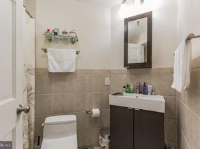 50 N Front Street 104, Philadelphia PA 19106