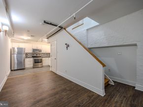 50 N Front Street 104, Philadelphia PA 19106