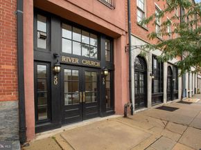 50 N Front Street 104, Philadelphia PA 19106