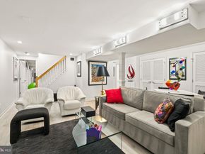 9632 Trailridge Terrace, Potomac MD 20854