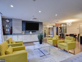 1021 N Garfield Street 132, Arlington VA 22201