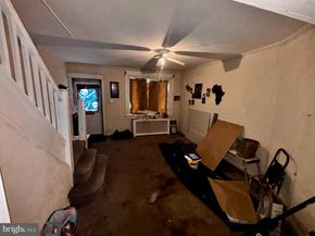 5736 N 7TH Street, Philadelphia PA 19120