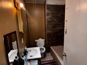 5736 N 7TH Street, Philadelphia PA 19120