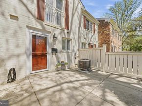 1589 N Van Dorn Street B, Alexandria VA 22304