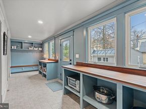 204 Elm Street, Alexandria VA 22301