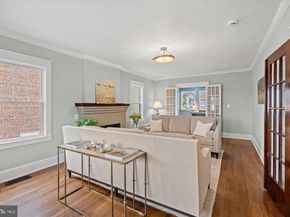 204 Elm Street, Alexandria VA 22301
