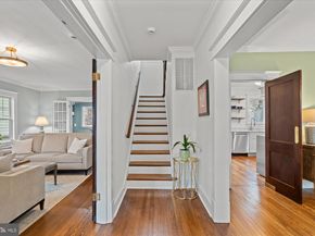 204 Elm Street, Alexandria VA 22301