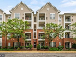 4854 Eisenhower Avenue 157, Alexandria VA 22304