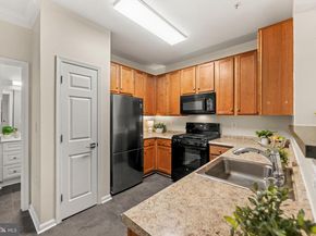 4854 Eisenhower Avenue 157, Alexandria VA 22304