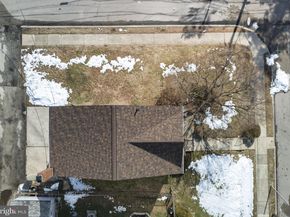 200 Willowbrook Avenue, Folsom PA 19033