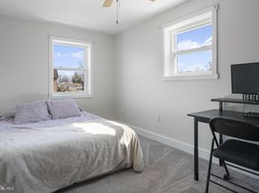 200 Willowbrook Avenue, Folsom PA 19033