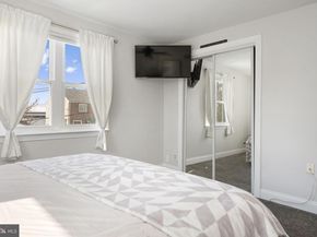 200 Willowbrook Avenue, Folsom PA 19033