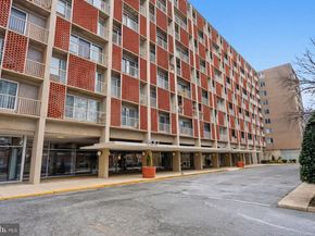 800 4TH Street SW N717, Washington DC 20024