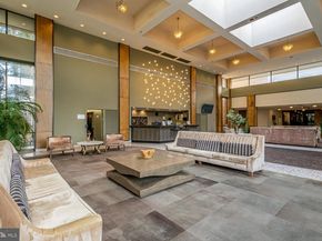 3713 S George Mason Drive 305, Falls Church VA 22041