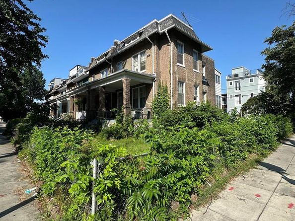 1122 Holbrook Street NE, Washington DC 20002