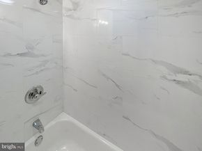 160 Mcclellan Street, Philadelphia PA 19148