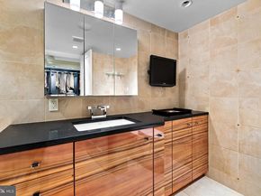 233 S 6TH Street 2009, Philadelphia PA 19106