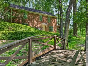 10223 Cedar Pond Drive, Vienna VA 22182