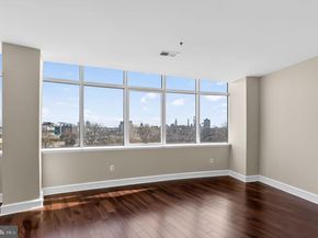 201 N 8TH Street 512, Philadelphia PA 19106