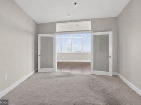 201 N 8TH Street 512, Philadelphia PA 19106