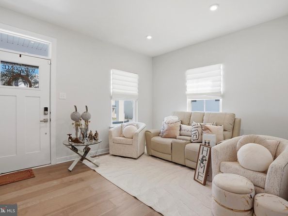 1025 Trillium Lane, Cheltenham PA 19012