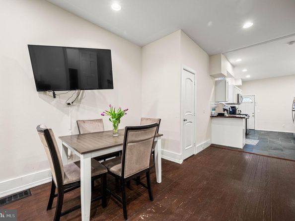 1627 W Thompson Street, Philadelphia PA 19121
