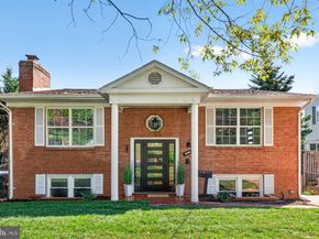 1911 S Kenmore Street, Arlington VA 22204