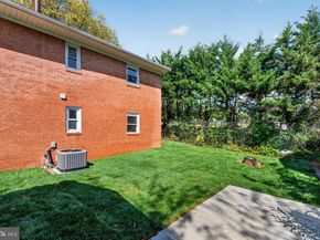 1911 S Kenmore Street, Arlington VA 22204
