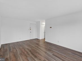 4570 Macarthur Boulevard NW 208, Washington DC 20007