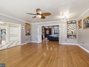 1516 Redwood Lane, Wyncote PA 19095