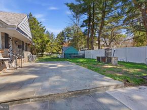 1516 Redwood Lane, Wyncote PA 19095