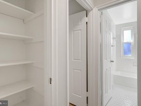 206 N Trenton Street 2062, Arlington VA 22203