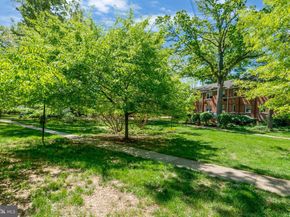 206 N Trenton Street 2062, Arlington VA 22203