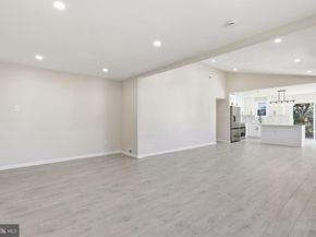 4421 Roselyn Lane, Bensalem PA 19020