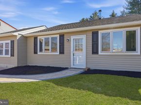 4421 Roselyn Lane, Bensalem PA 19020