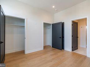 1911 S 12TH Street, Philadelphia PA 19148