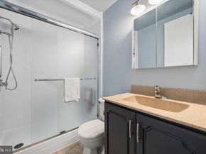 3 N Chris Columbus Boulevard PL236, Philadelphia PA 19106