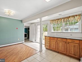 60 Upland Road, Levittown PA 19056