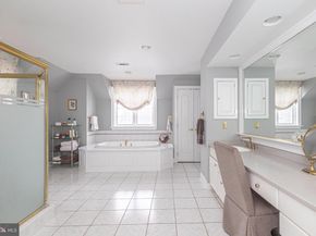 1710 Scott Drive, Newtown PA 18940