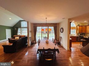 1160 Jefferson Lane, Huntingdon Valley PA 19006