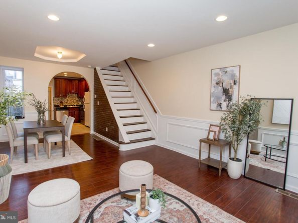 5230 Hazel Avenue, Philadelphia PA 19143