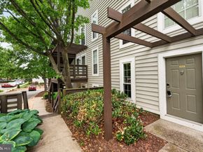 10146 Oakton Terrace Road 10146, Oakton VA 22124