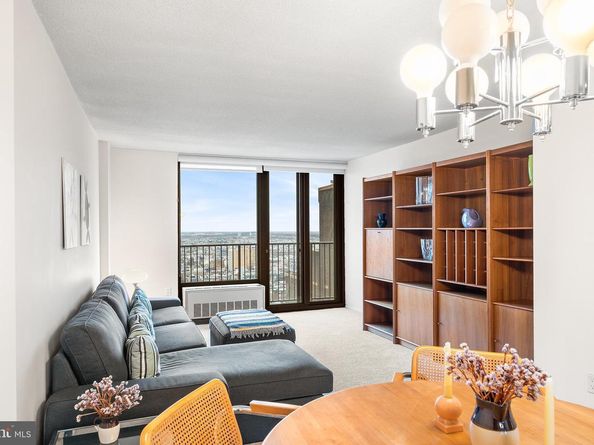 1420 Locust Street 23M, Philadelphia PA 19102