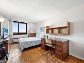 1420 Locust Street 23M, Philadelphia PA 19102