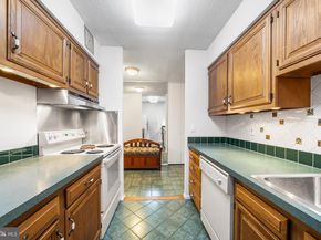 1420 Locust Street 23M, Philadelphia PA 19102