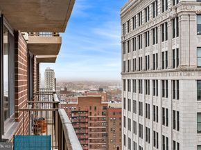 1420 Locust Street 23M, Philadelphia PA 19102