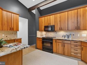 11203 Leatherwood Drive, Reston VA 20191