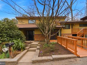 11203 Leatherwood Drive, Reston VA 20191